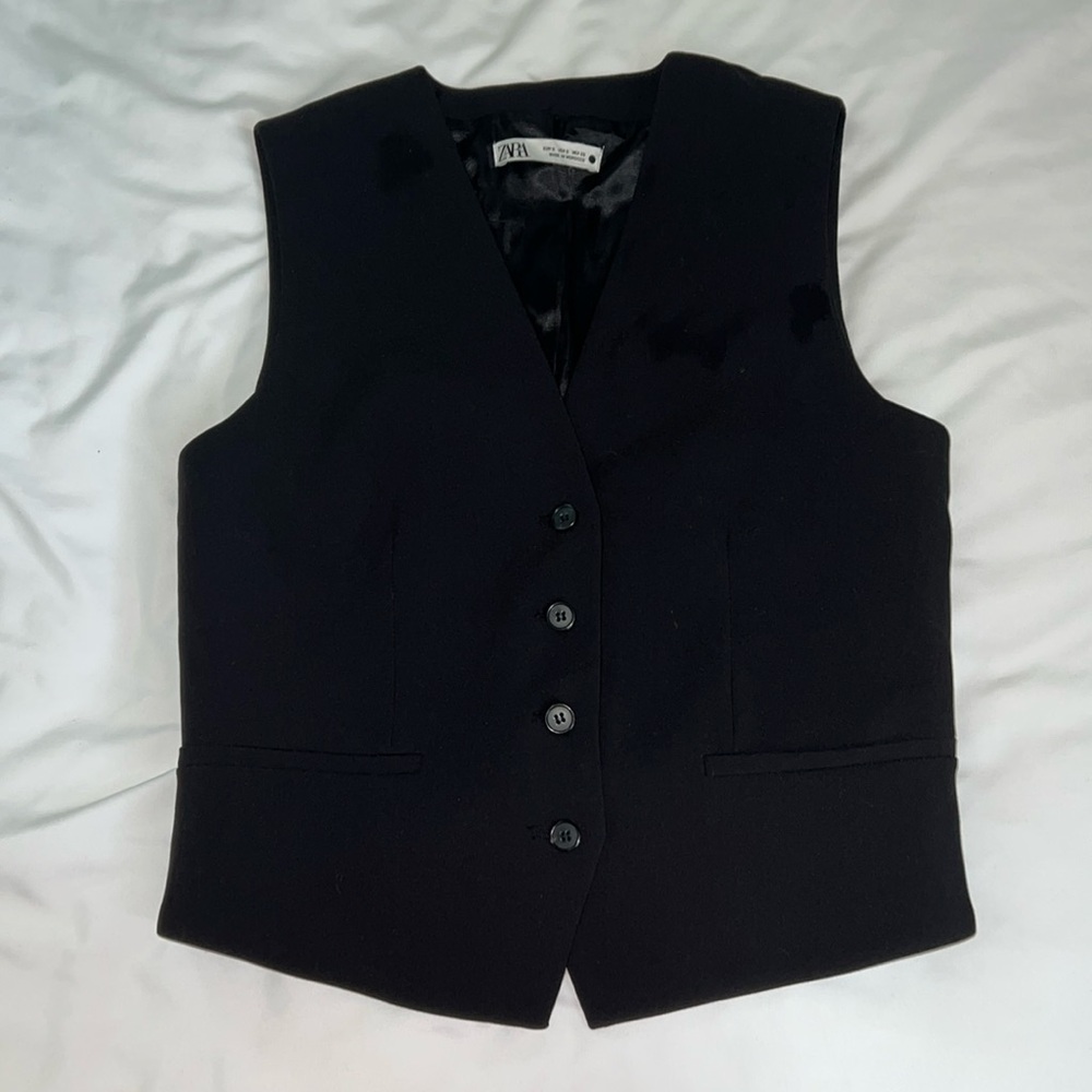 Black Vest - Zara